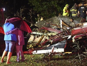 恶劣天气向东移动，美国南部龙卷风造成2人死亡，6人受伤